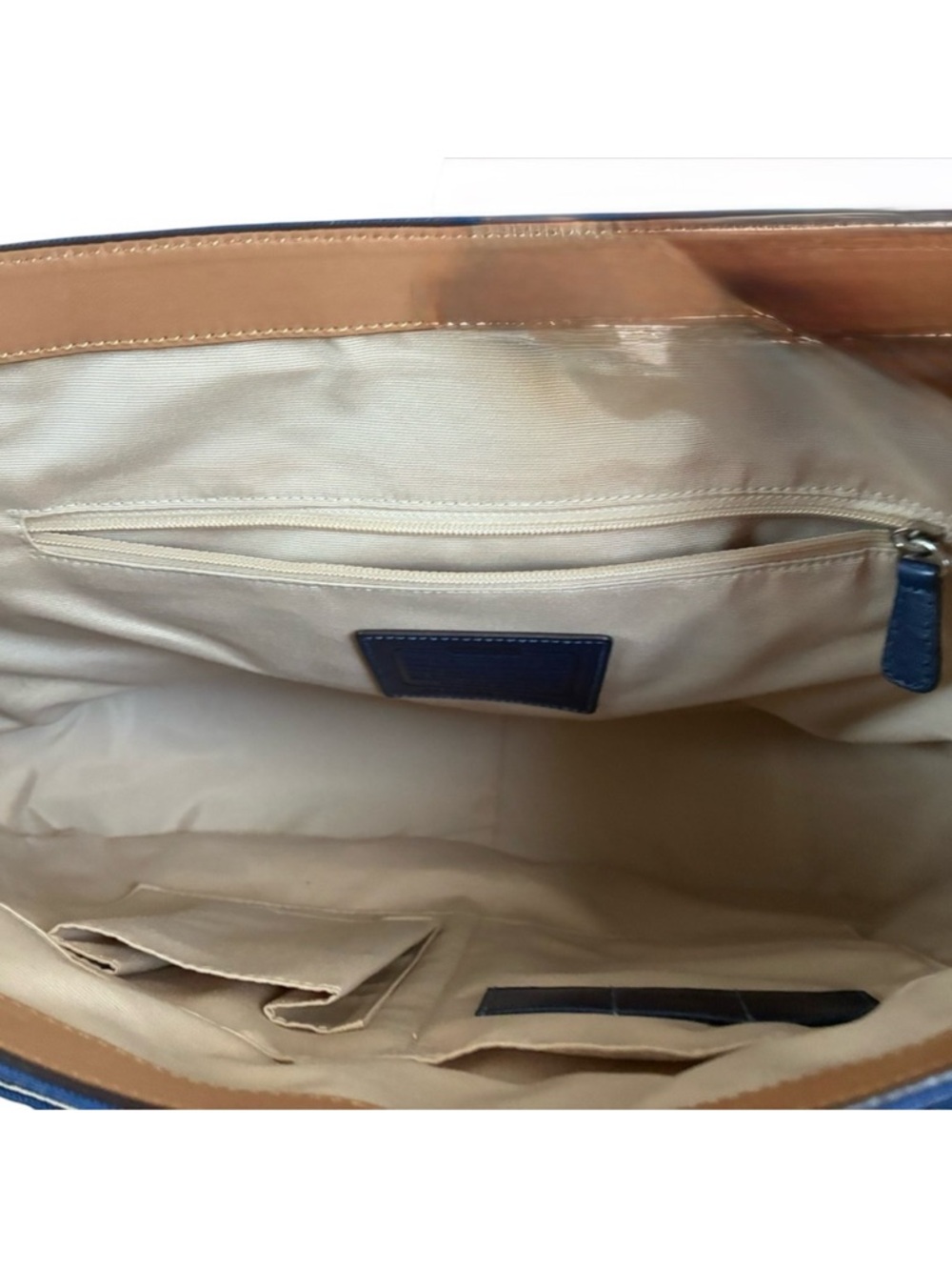Coach 2009 Voyager Messenger Bag (Model F70201) EUC 🦄💎 SUPER RARE BAG 💎🦄 - Picture 6 of 12